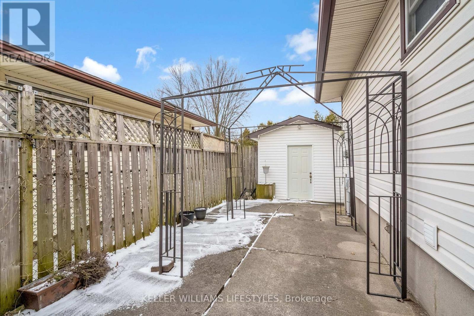 189 Culver Crescent, London East, Ontario  N5V 3G6 - Photo 21 - X12914300