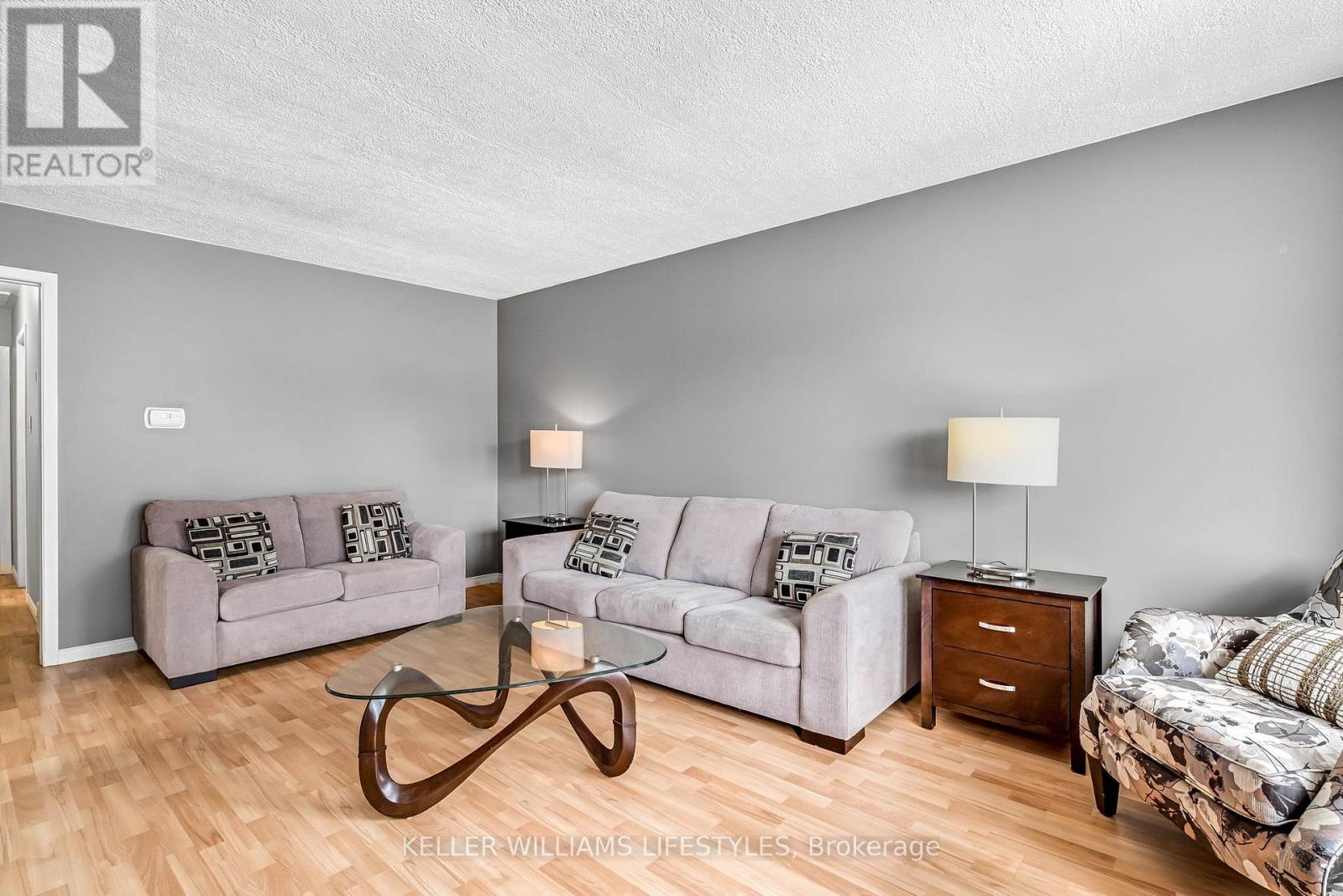 189 Culver Crescent, London East, Ontario  N5V 3G6 - Photo 4 - X12914300