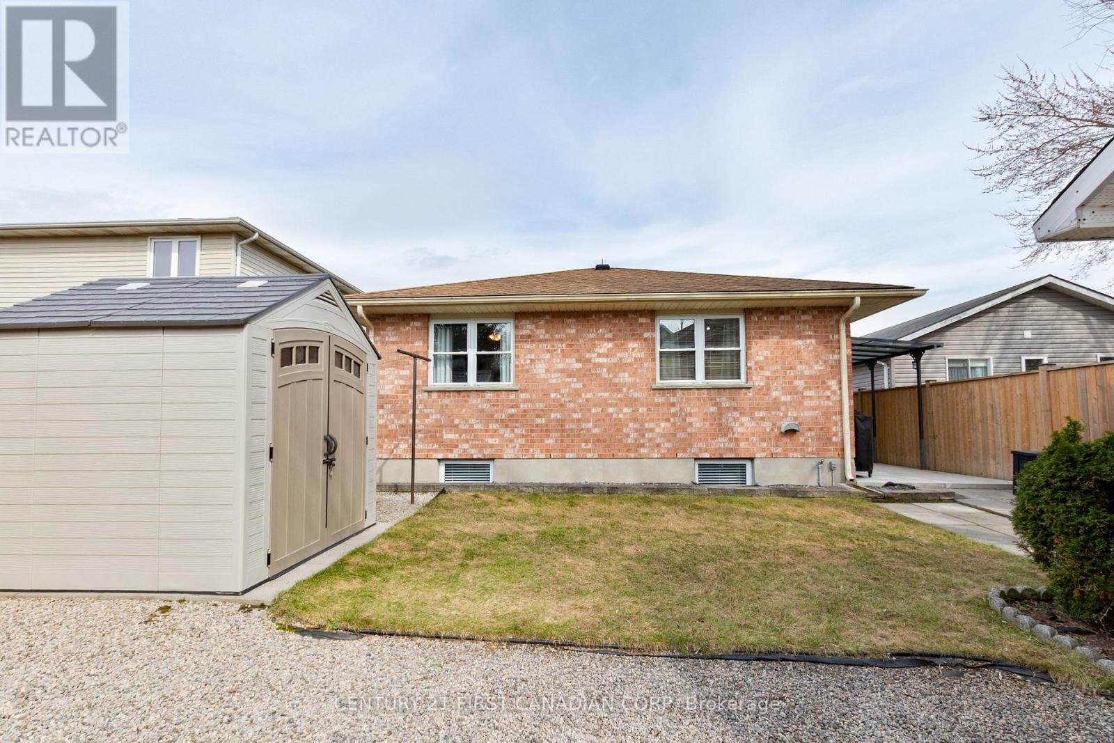 64 Melanie Drive, Aylmer, Ontario  N5H 3G5 - Photo 35 - X12914366