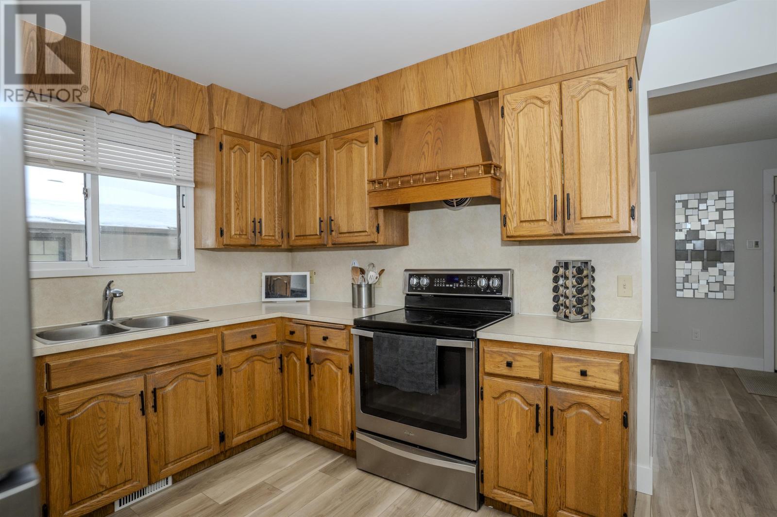 232 Downing St, Thunder Bay, Ontario  P7A 7Z4 - Photo 22 - TB2600514