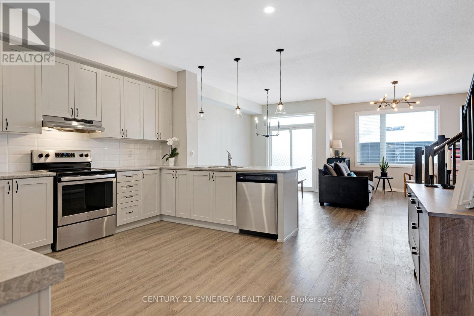 78 Stokes Drive, Carleton Place, Ontario  K7C 0J7 - Photo 9 - X12914012