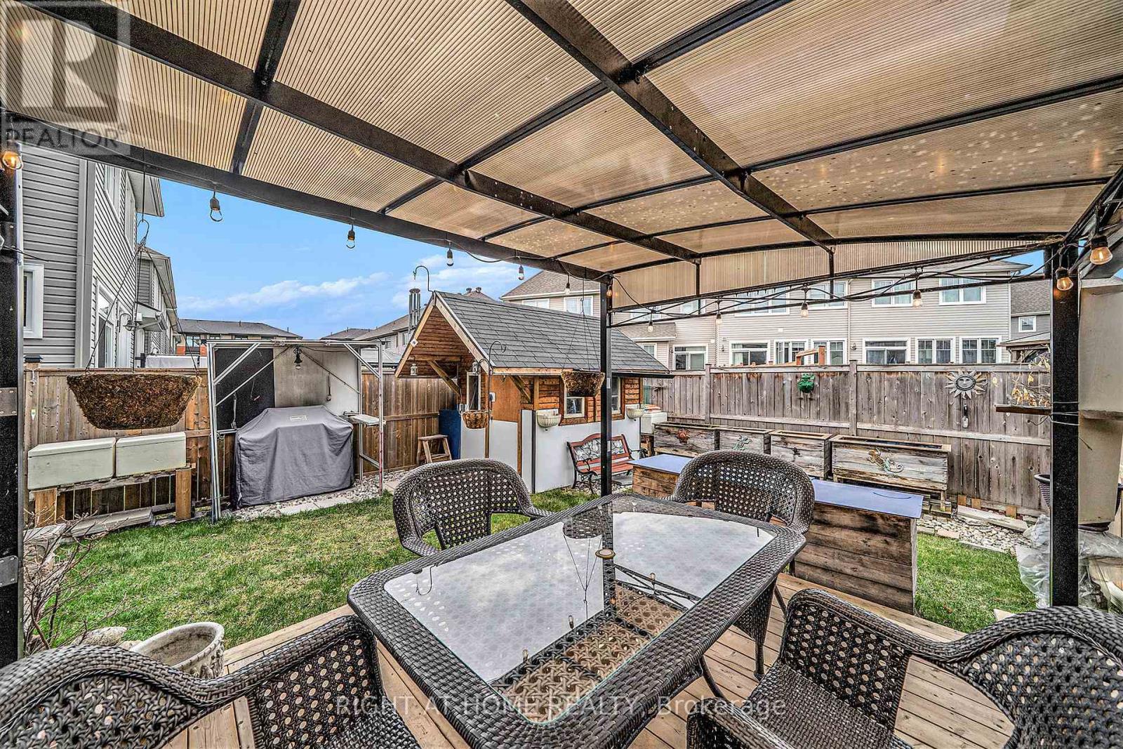 699 Sora Way, Ottawa, Ontario  K1T 0R3 - Photo 23 - X12914074