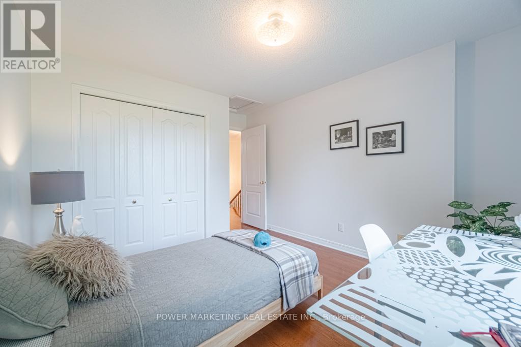 29 Taj Court, Ottawa, Ontario  K1G 5K7 - Photo 30 - X12914334