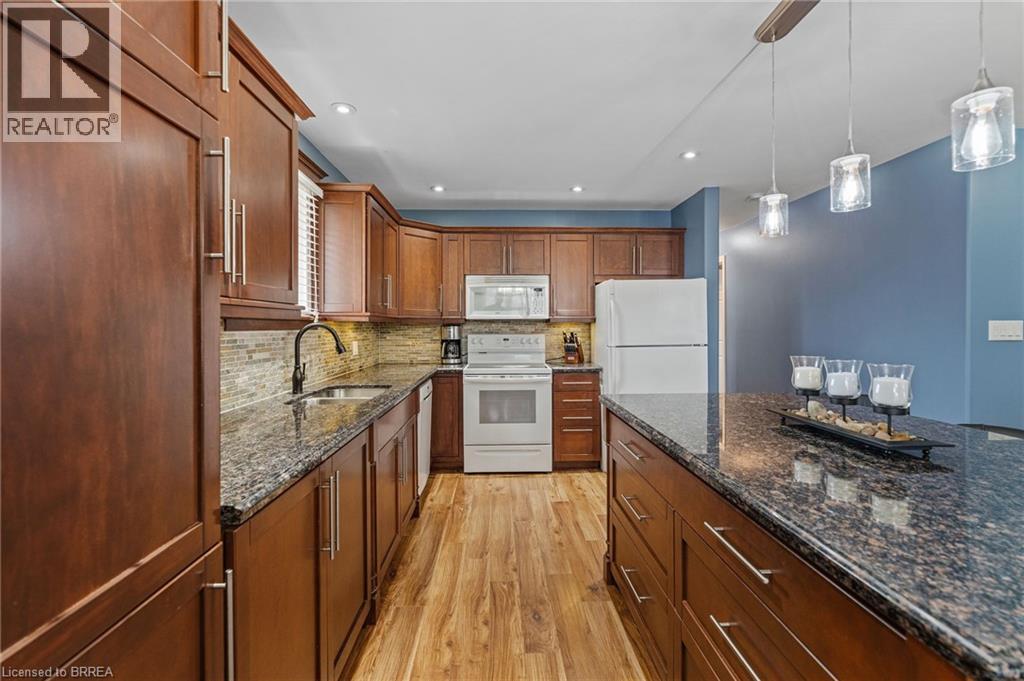 80 Viscount Road, Brantford, Ontario  N3P 1Y7 - Photo 16 - 40809104