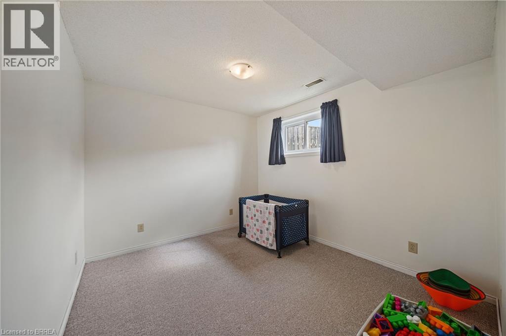 80 Viscount Road, Brantford, Ontario  N3P 1Y7 - Photo 32 - 40809104