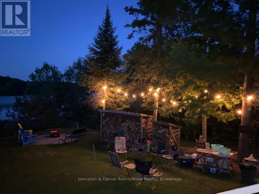1075 Sandwood Drive, Muskoka Lakes, Ontario  P0B 1M0 - Photo 35 - X12904798