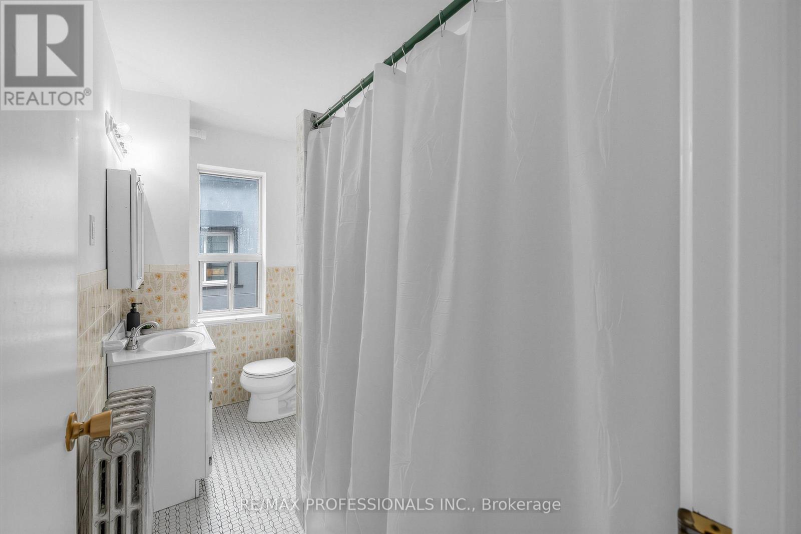 164 Markham Street, Toronto, Ontario  M6J 2G6 - Photo 27 - C12913744