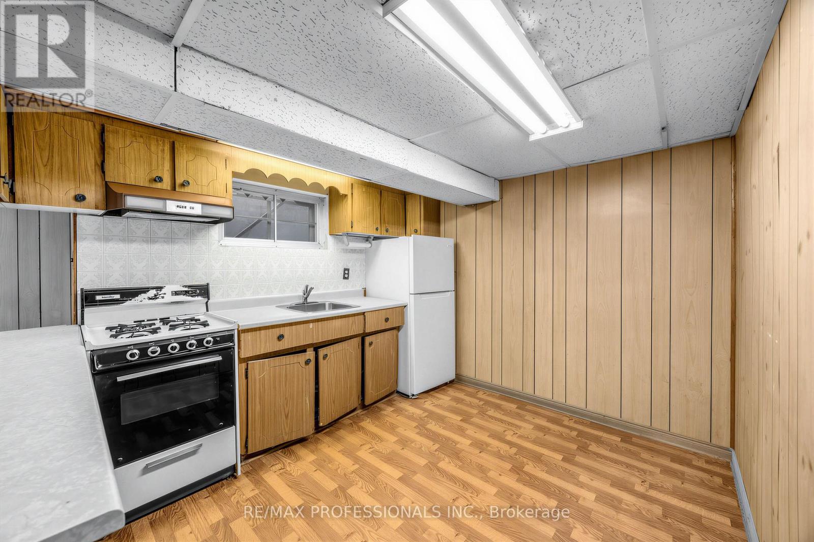 164 Markham Street, Toronto, Ontario  M6J 2G6 - Photo 30 - C12913744