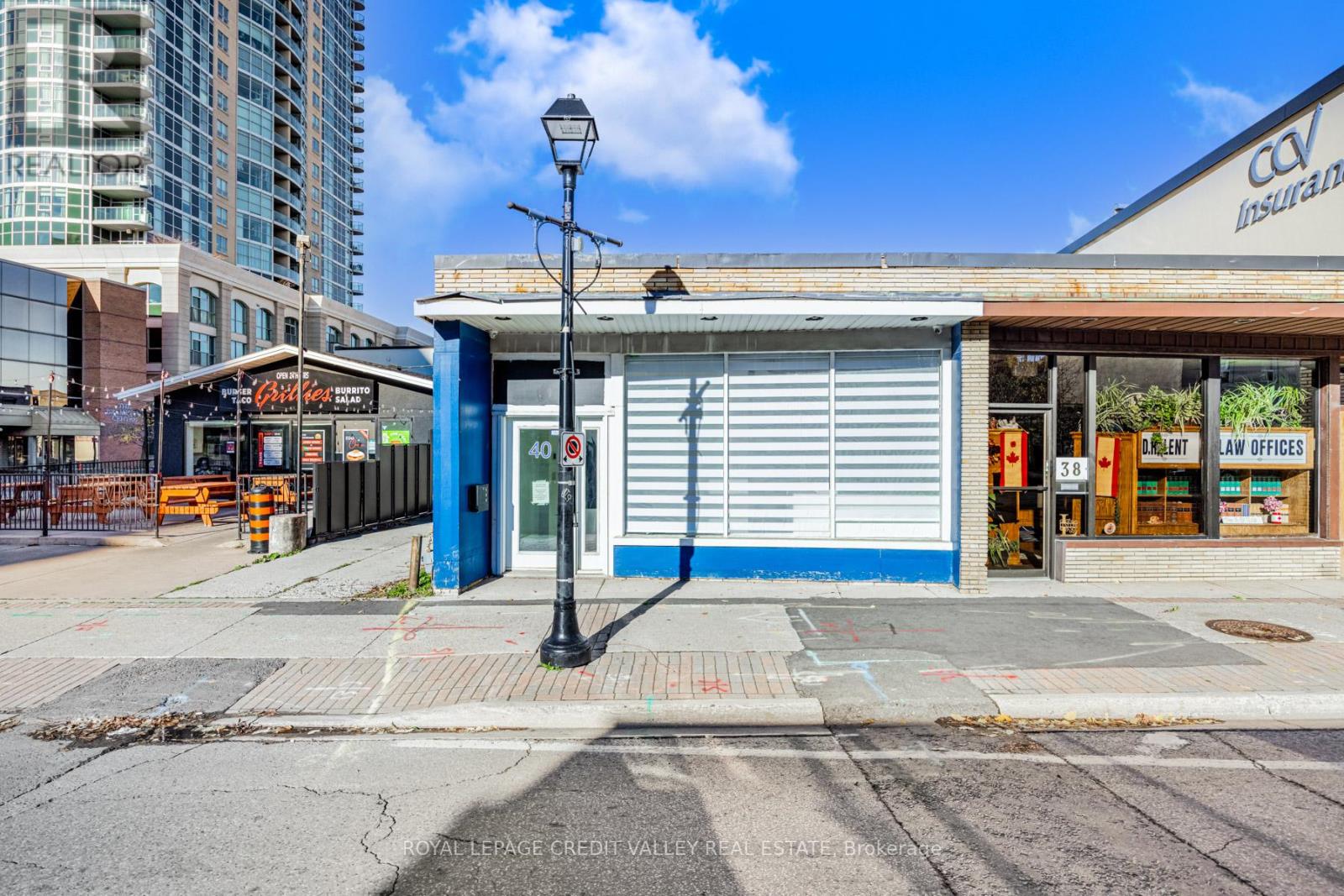 40 Queen Street W, Brampton, Ontario  L6V 1A1 - Photo 2 - W12876212