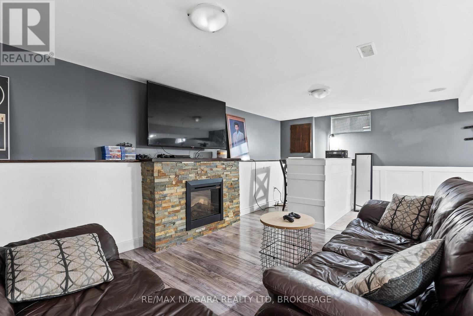 38 Acadia Crescent, St. Catharines, Ontario  L2P 1H8 - Photo 17 - X12914008