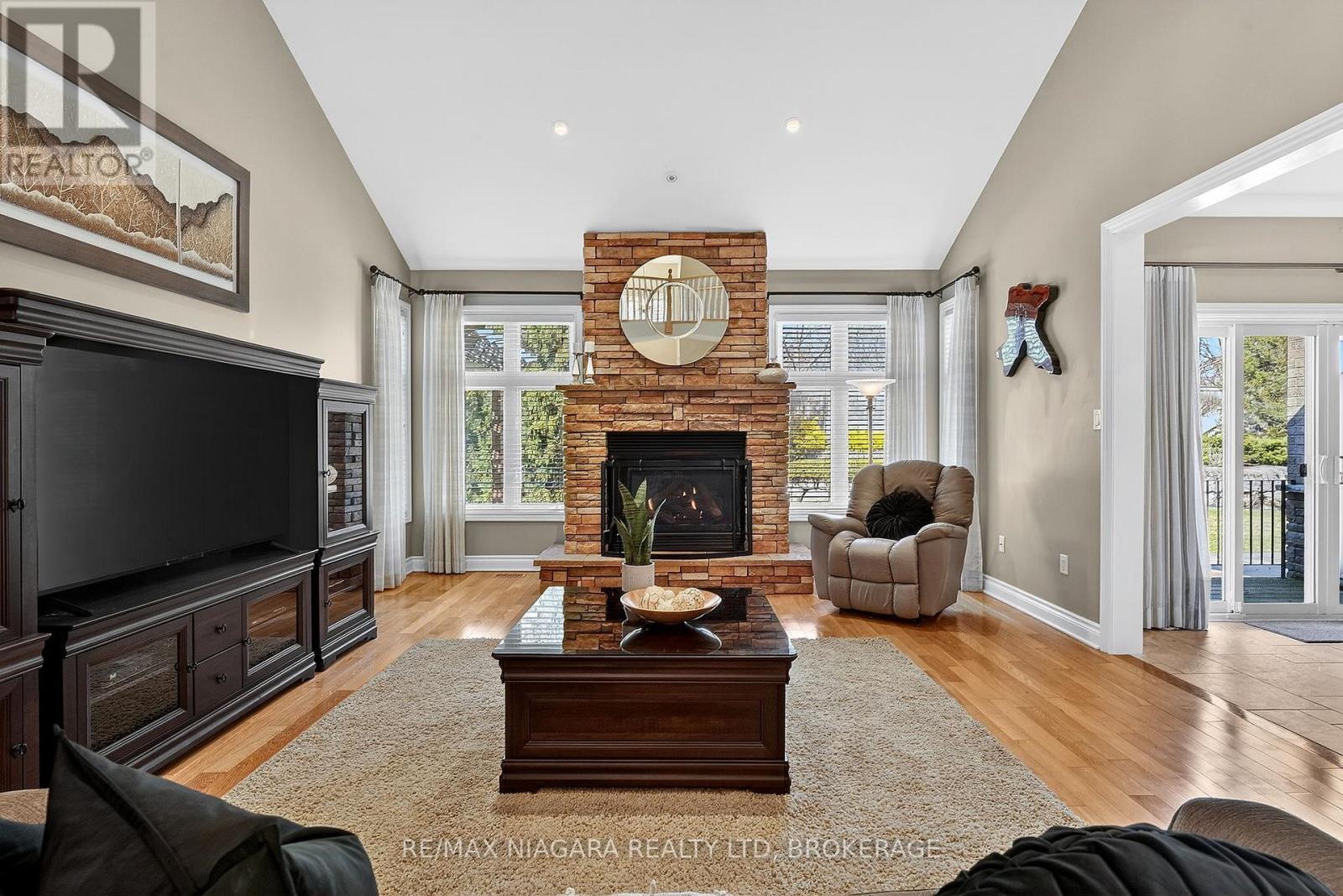 6775 Domenic Crescent, Niagara Falls, Ontario  L2J 4L5 - Photo 20 - X12914058