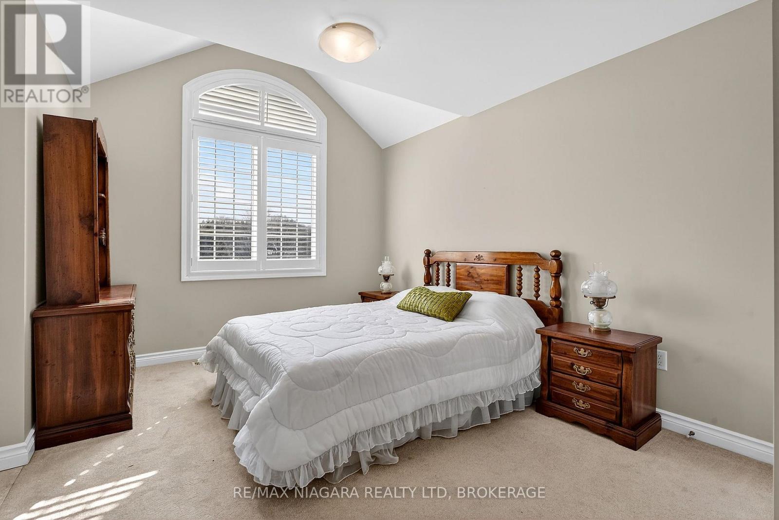 6775 Domenic Crescent, Niagara Falls, Ontario  L2J 4L5 - Photo 27 - X12914058