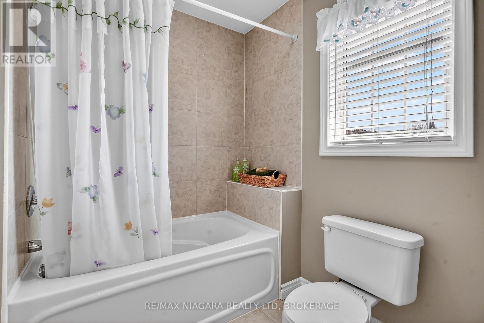 6775 Domenic Crescent, Niagara Falls, Ontario  L2J 4L5 - Photo 29 - X12914058