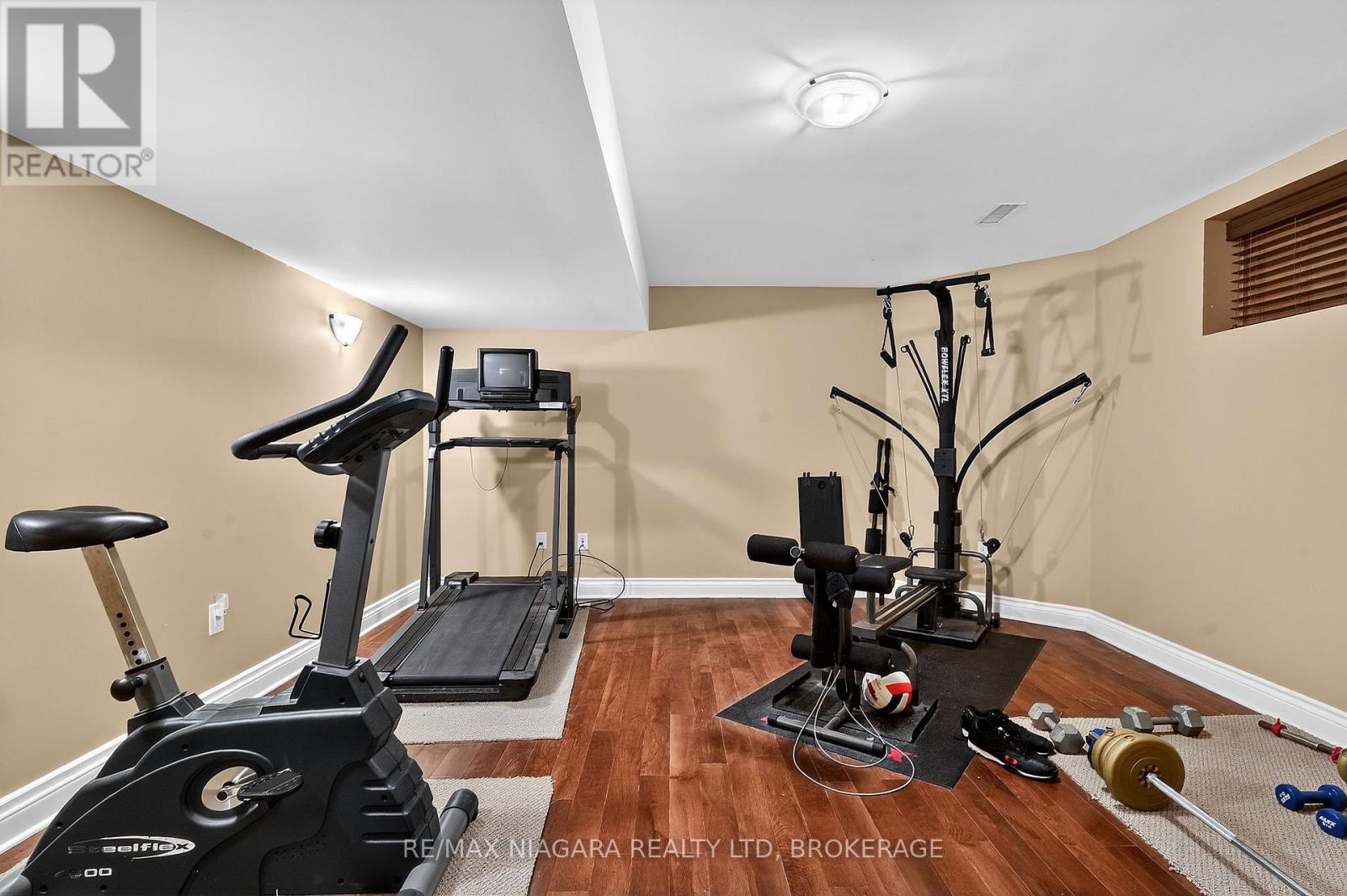 6775 Domenic Crescent, Niagara Falls, Ontario  L2J 4L5 - Photo 44 - X12914058