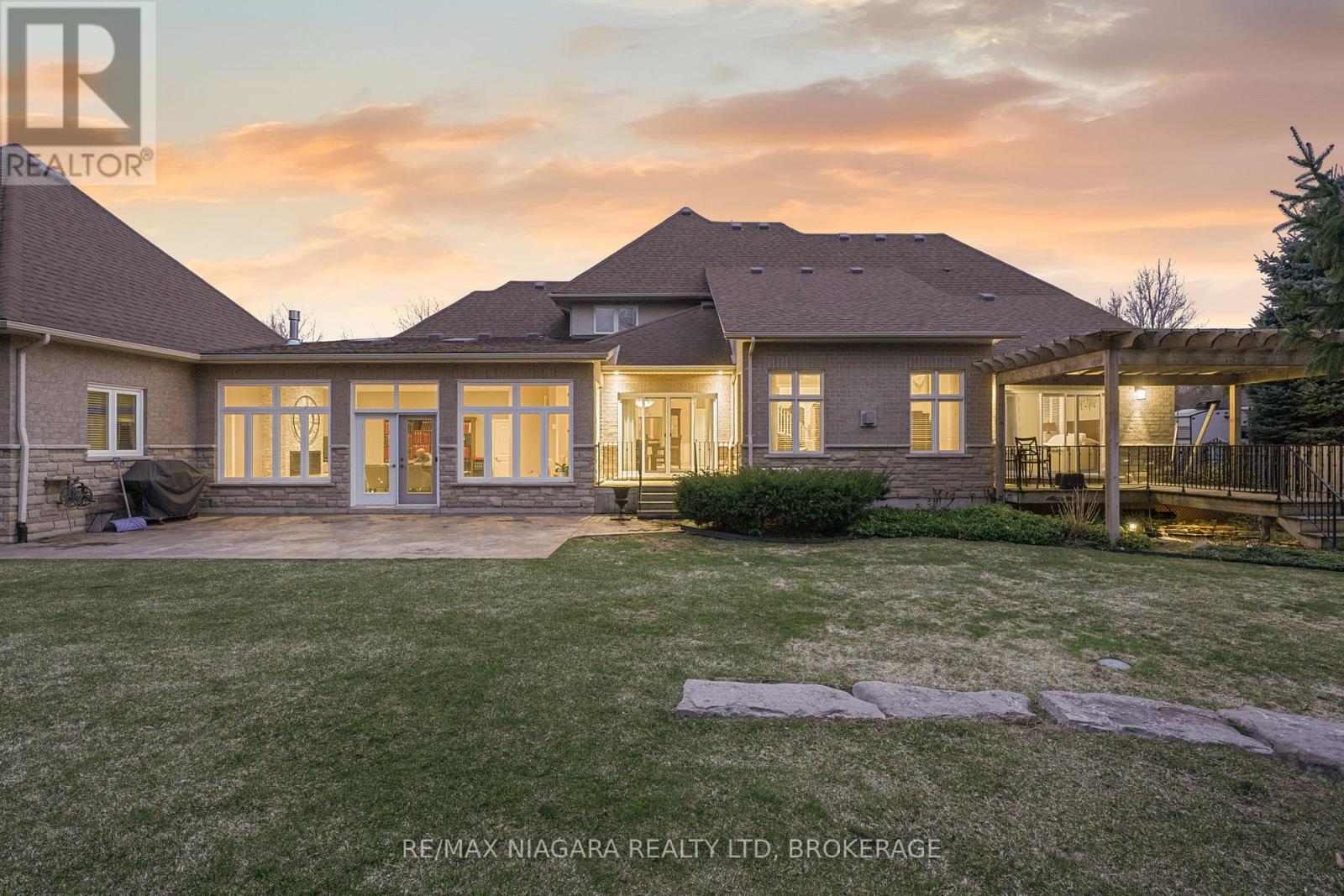 6775 Domenic Crescent, Niagara Falls, Ontario  L2J 4L5 - Photo 48 - X12914058