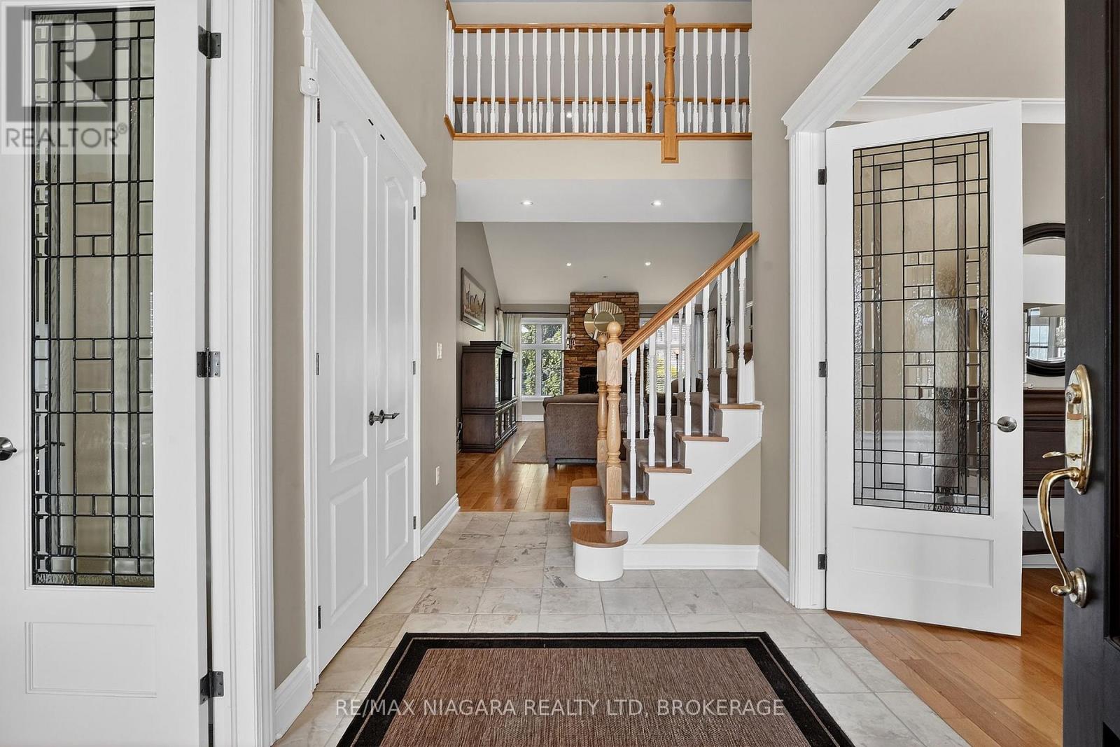 6775 Domenic Crescent, Niagara Falls, Ontario  L2J 4L5 - Photo 6 - X12914058