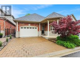 4 - 8 MUSCAT DRIVE, Grimsby, Ontario