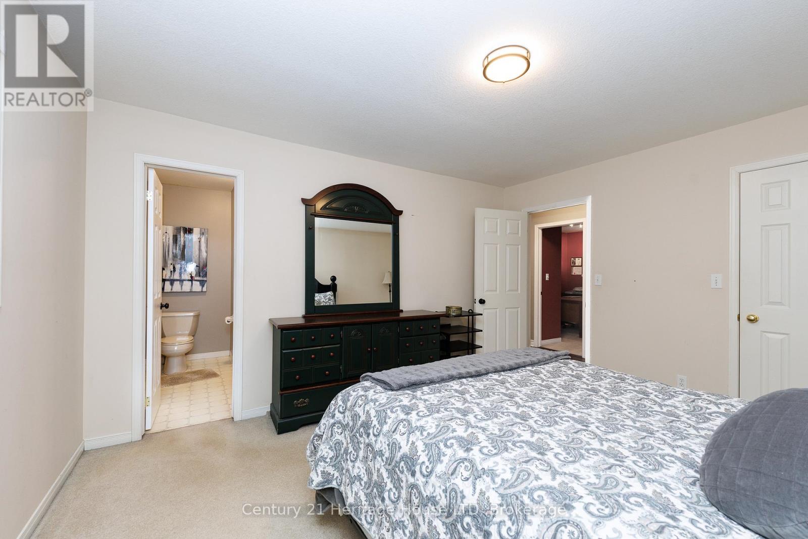 506 Murdock Avenue, Fort Erie, Ontario  L2A 1S4 - Photo 13 - X12914076