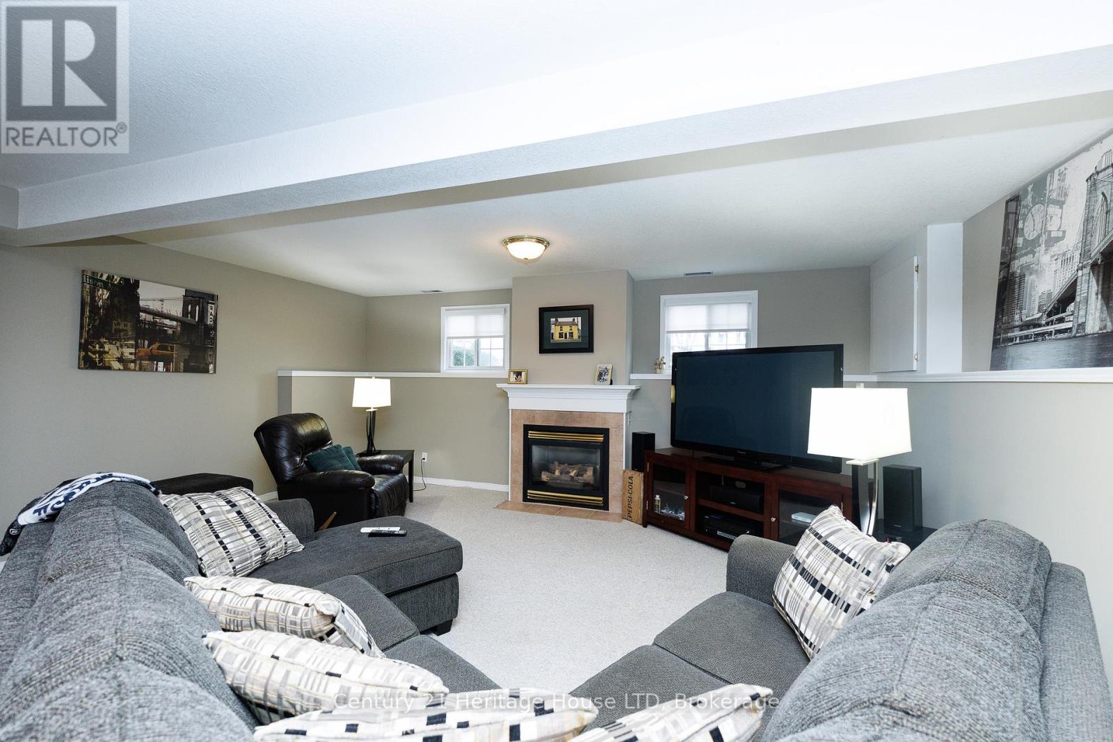 506 Murdock Avenue, Fort Erie, Ontario  L2A 1S4 - Photo 19 - X12914076