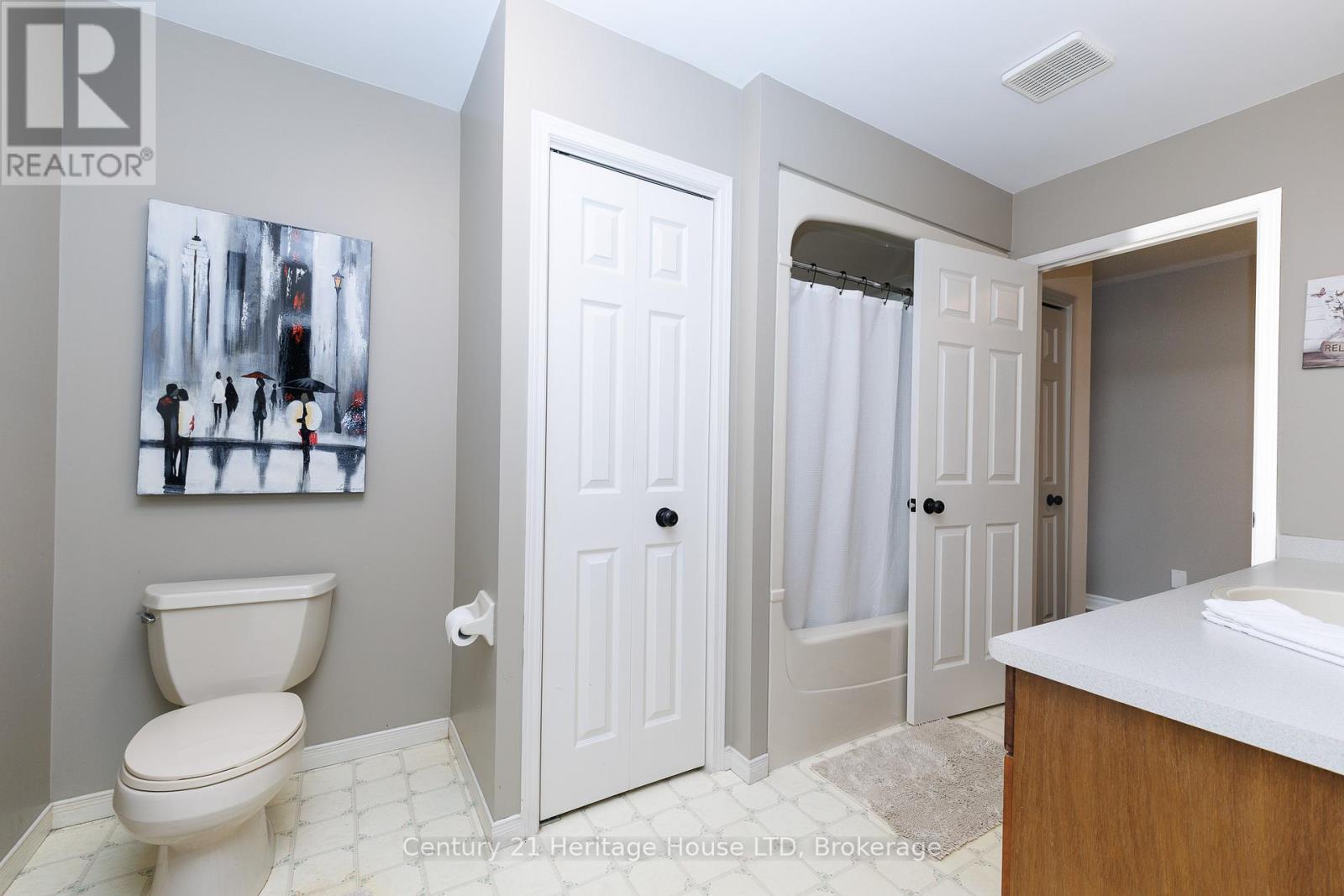 506 Murdock Avenue, Fort Erie, Ontario  L2A 1S4 - Photo 22 - X12914076