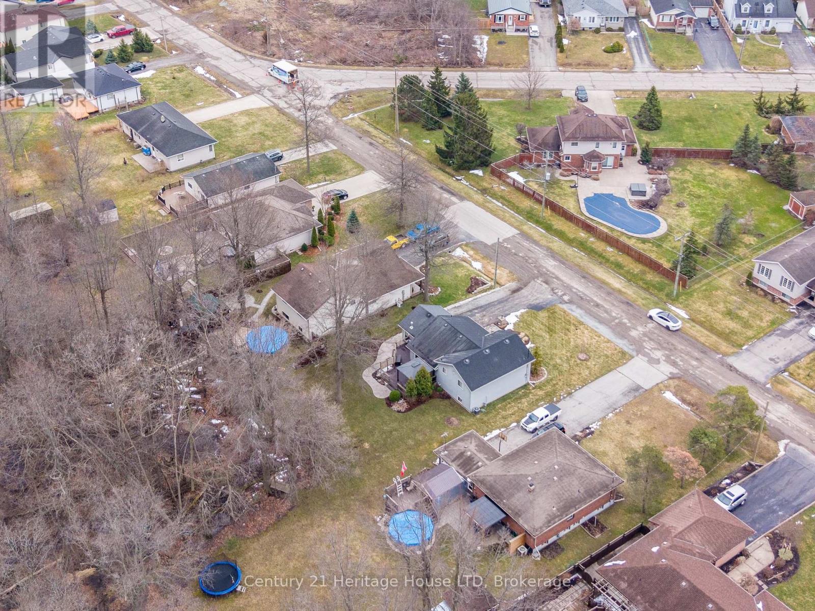 506 Murdock Avenue, Fort Erie, Ontario  L2A 1S4 - Photo 41 - X12914076