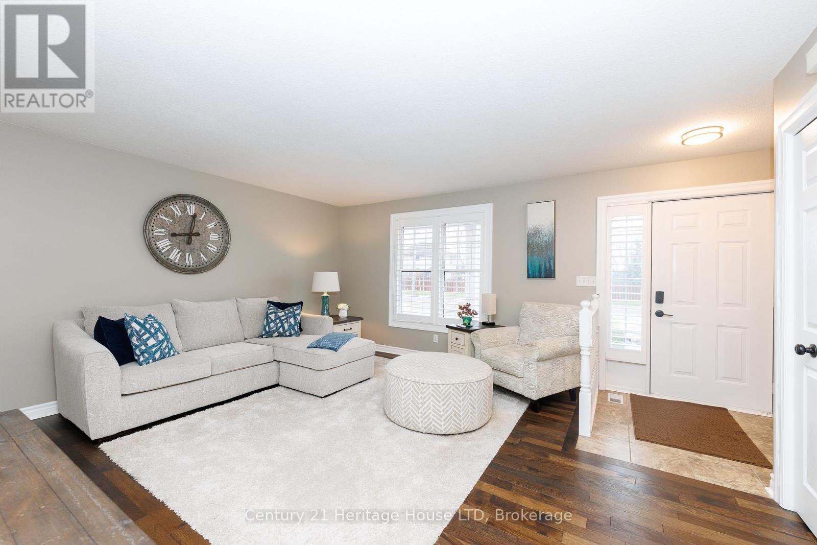 506 Murdock Avenue, Fort Erie, Ontario  L2A 1S4 - Photo 5 - X12914076