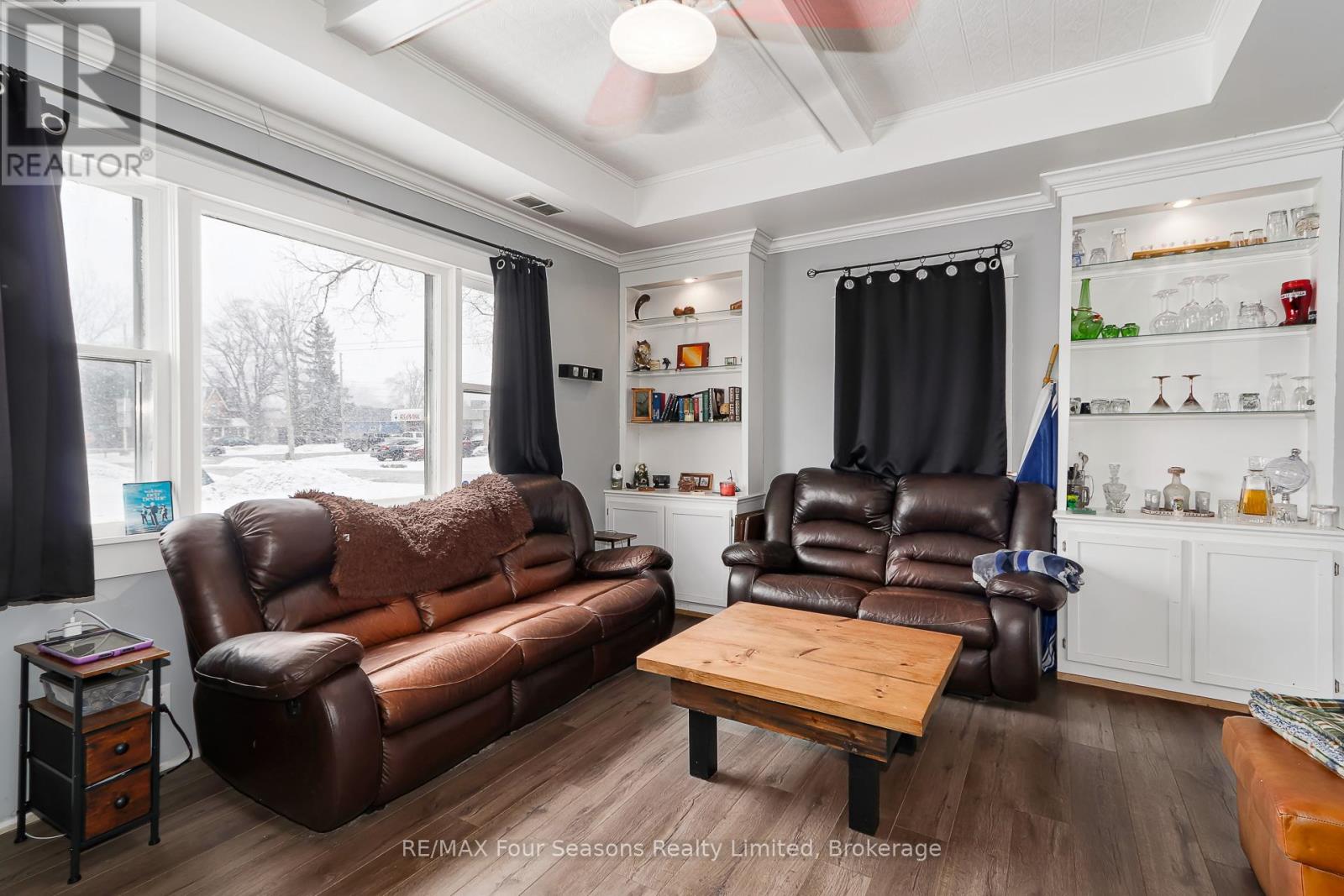203 Montreal Street, Clearview (Stayner), Ontario  L0M 1S0 - Photo 5 - S12914166