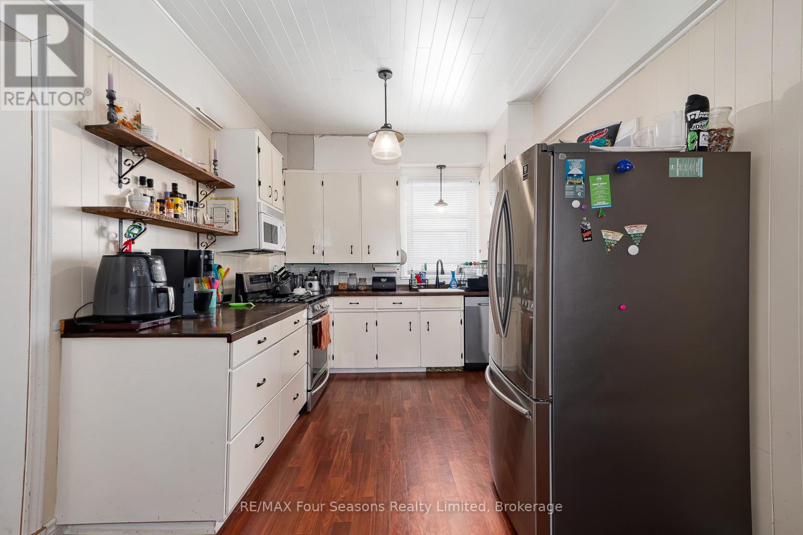 203 Montreal Street, Clearview (Stayner), Ontario  L0M 1S0 - Photo 8 - S12914166