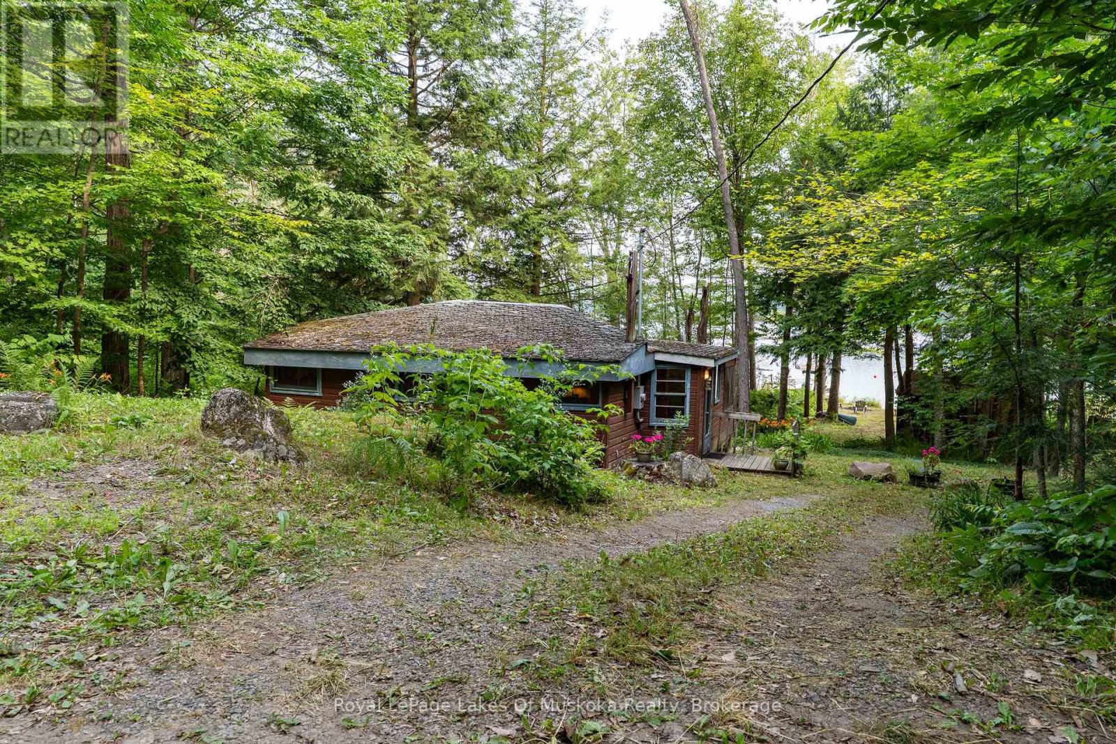 1072 Long Lake Road, Muskoka Lakes, Ontario  P0C 1A0 - Photo 5 - X12914080