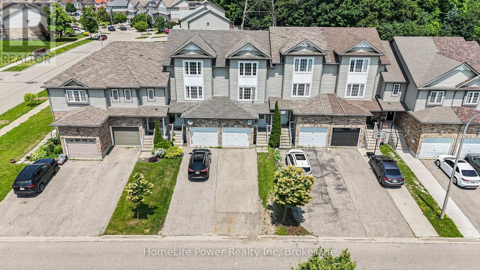 9 Red Clover Crescent, Kitchener, Ontario  N2E 4G7 - Photo 1 - X12914112