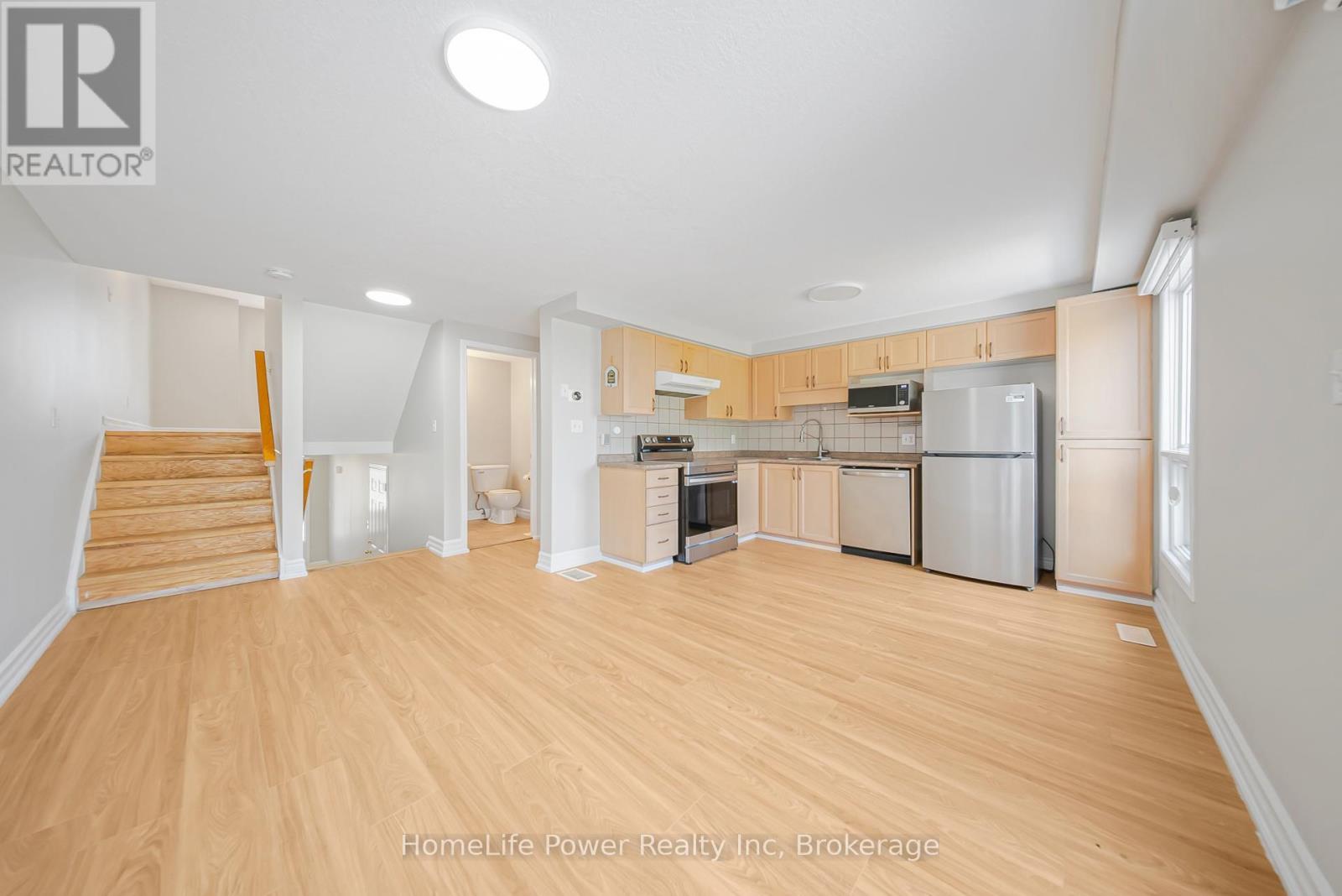 9 Red Clover Crescent, Kitchener, Ontario  N2E 4G7 - Photo 15 - X12914112