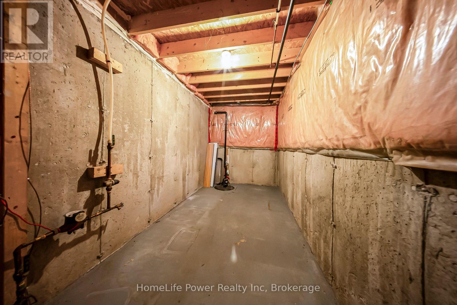 9 Red Clover Crescent, Kitchener, Ontario  N2E 4G7 - Photo 37 - X12914112