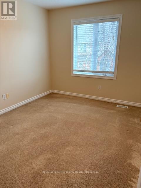 73 - 165 Terraview Crescent, Guelph (Kortright West), Ontario  N1G 5G8 - Photo 16 - X12914140