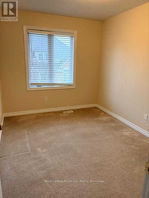 73 - 165 Terraview Crescent, Guelph (Kortright West), Ontario  N1G 5G8 - Photo 19 - X12914140