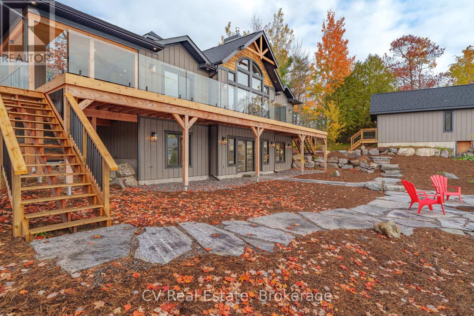 1111 Lakeshore Drive, Gravenhurst, Ontario  P1P 1R2 - Photo 34 - X12914146