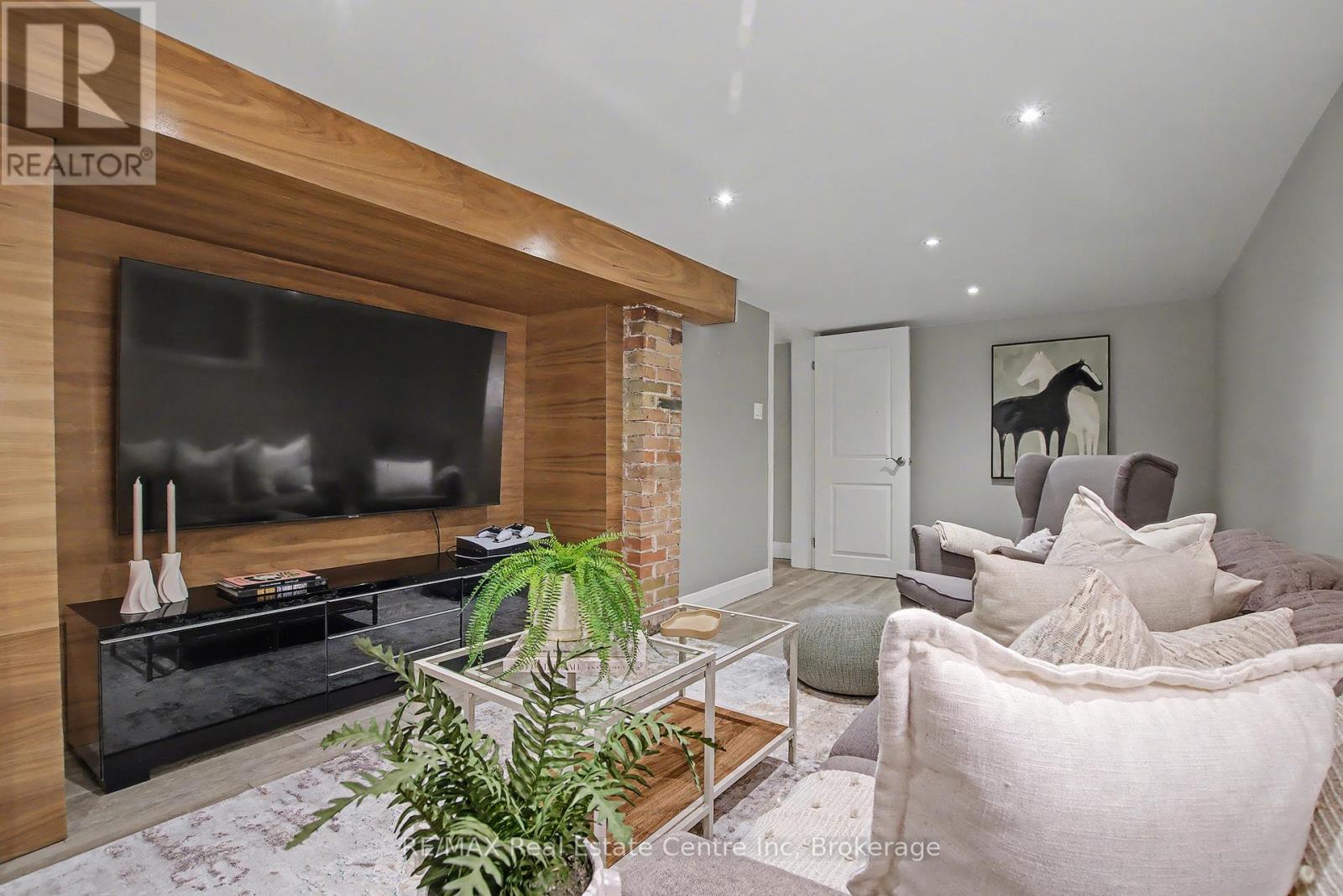 15 Stull Avenue, Guelph, Ontario  N1H 1N2 - Photo 23 - X12914236