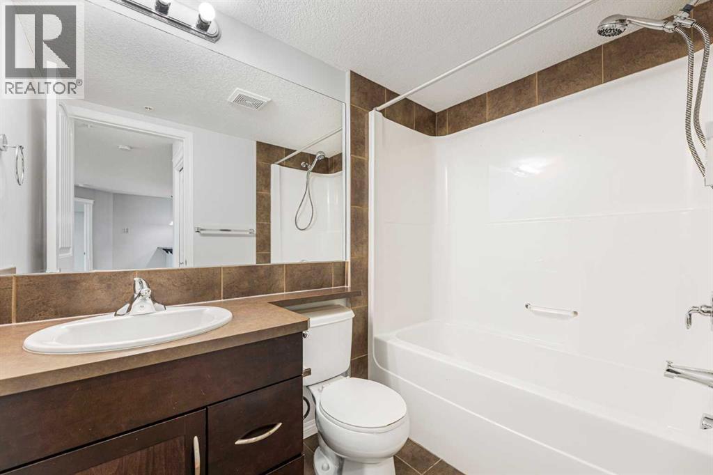 4313, 31 Country Village Manor Ne, Calgary, Alberta  T3K 0T3 - Photo 17 - A2288231