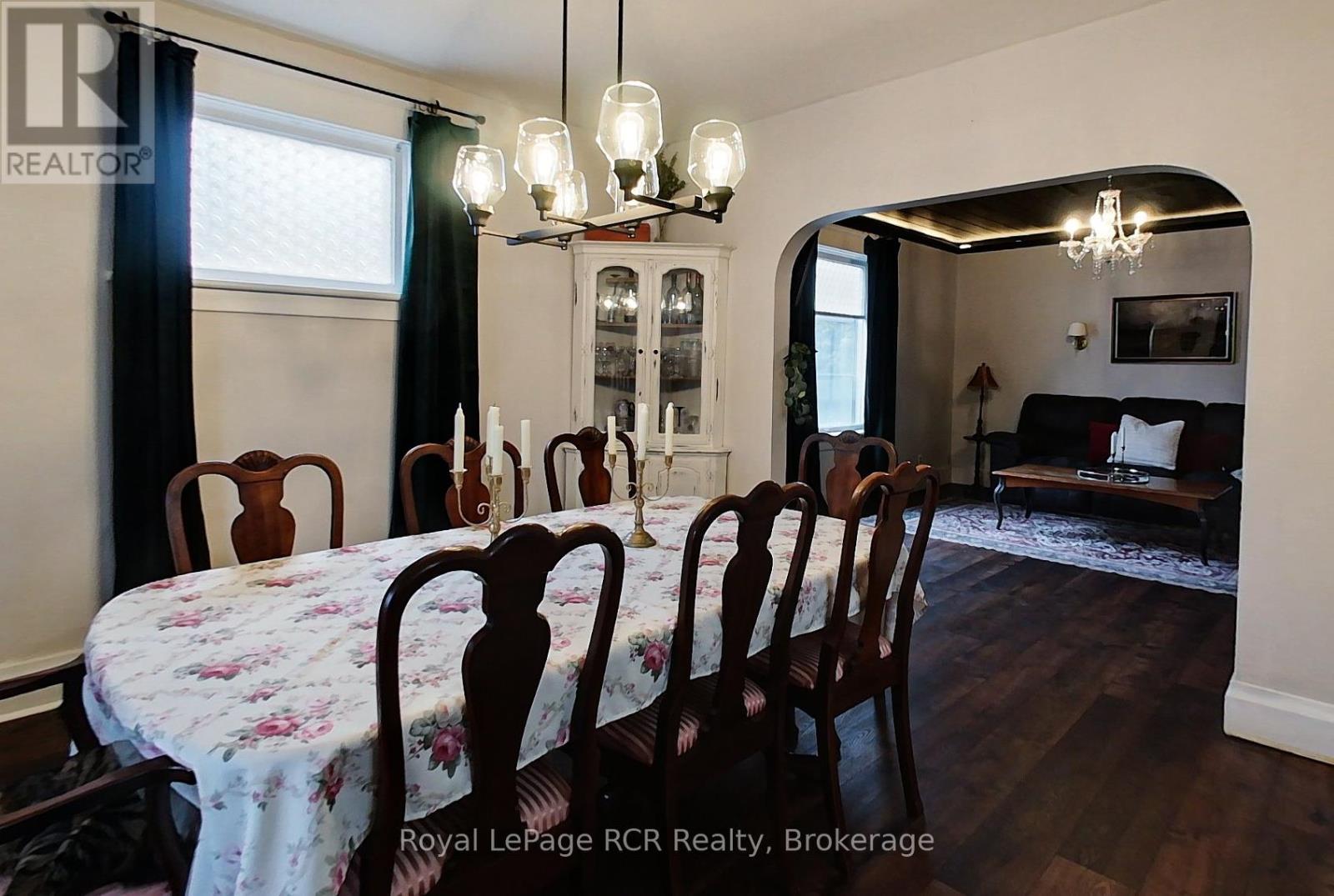 270 13th Street, Hanover, Ontario  N4N 1X3 - Photo 22 - X12914336