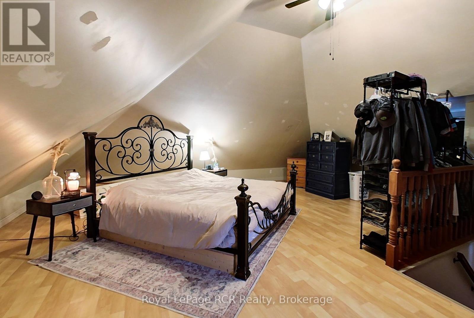 270 13th Street, Hanover, Ontario  N4N 1X3 - Photo 28 - X12914336