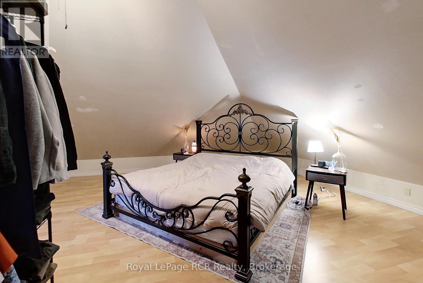 270 13th Street, Hanover, Ontario  N4N 1X3 - Photo 29 - X12914336