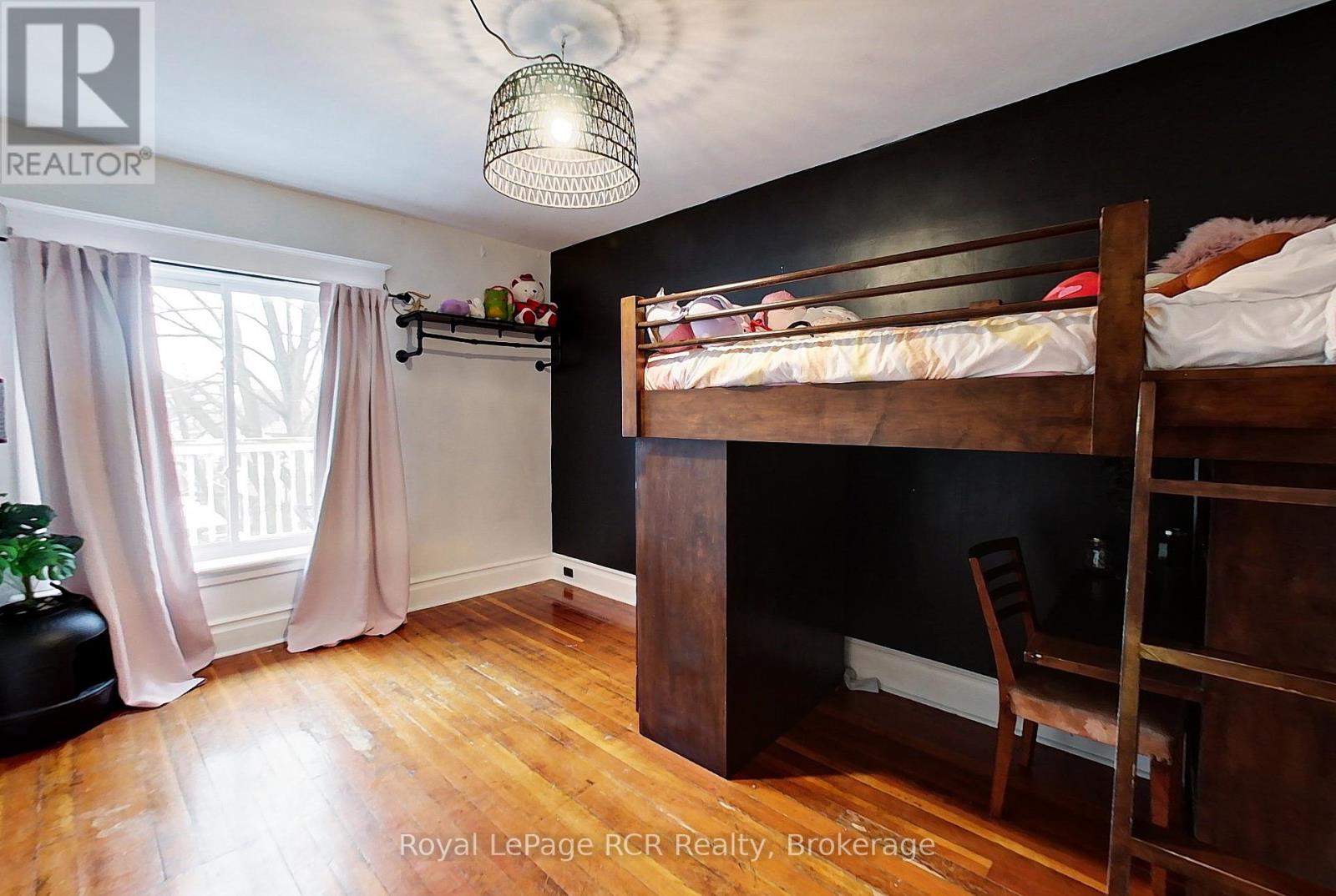 270 13th Street, Hanover, Ontario  N4N 1X3 - Photo 34 - X12914336