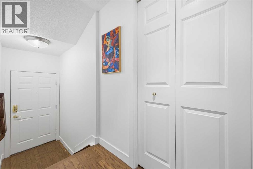 406, 3412 Parkdale Boulevard Nw, Calgary, Alberta  T2N 3T4 - Photo 3 - A2295618