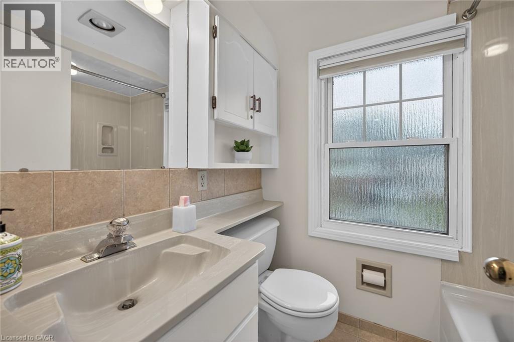 66 Arcade Crescent, Hamilton, Ontario  L9C 3H9 - Photo 36 - 40814467