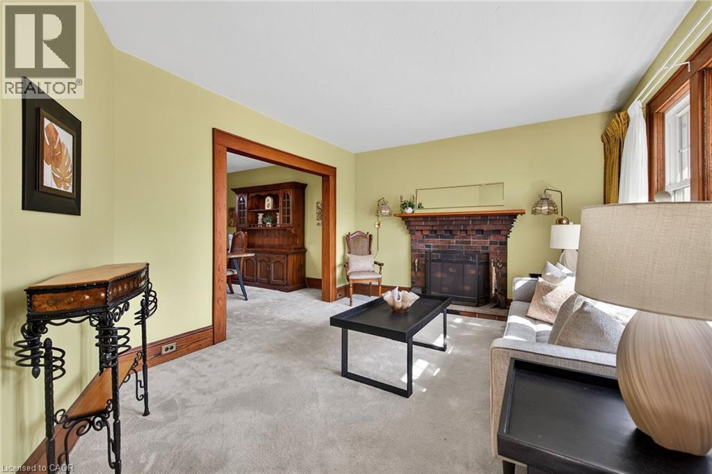 257 Queensdale Avenue E, Hamilton, Ontario  L9A 1L3 - Photo 9 - 40814511