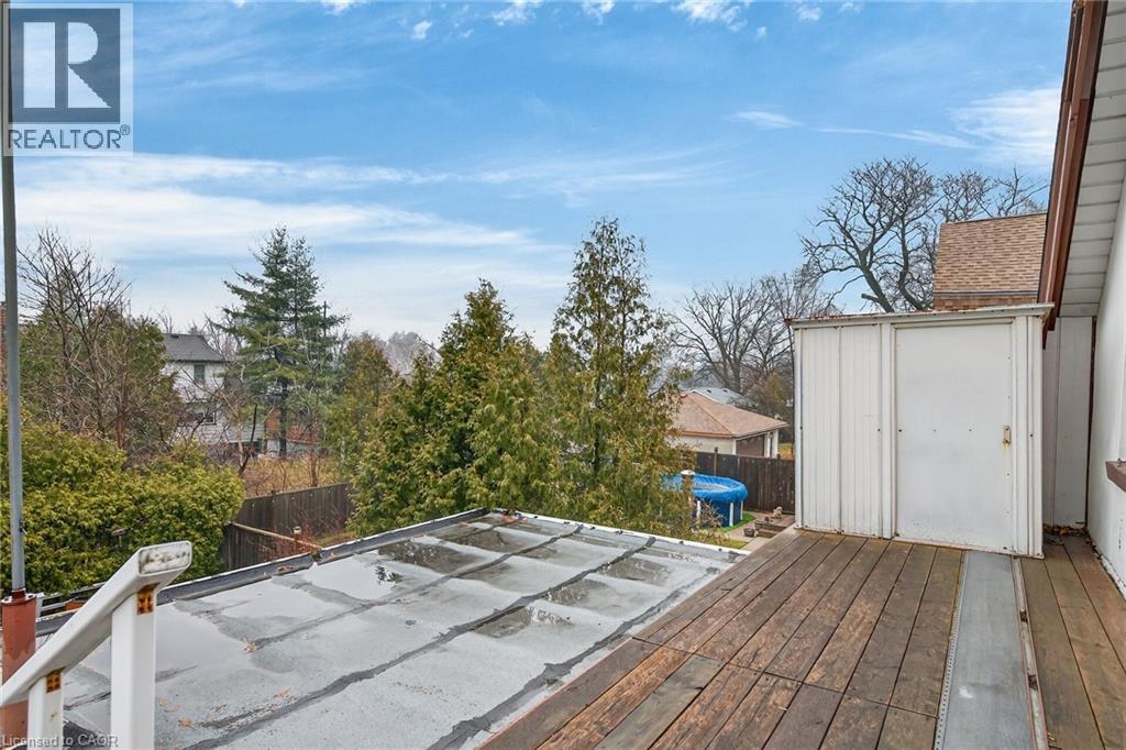 257 Queensdale Avenue E, Hamilton, Ontario  L9A 1L3 - Photo 35 - 40814511