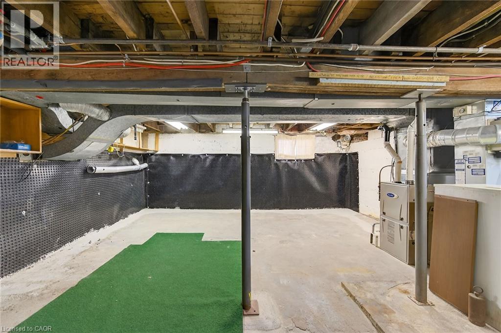 257 Queensdale Avenue E, Hamilton, Ontario  L9A 1L3 - Photo 41 - 40814511