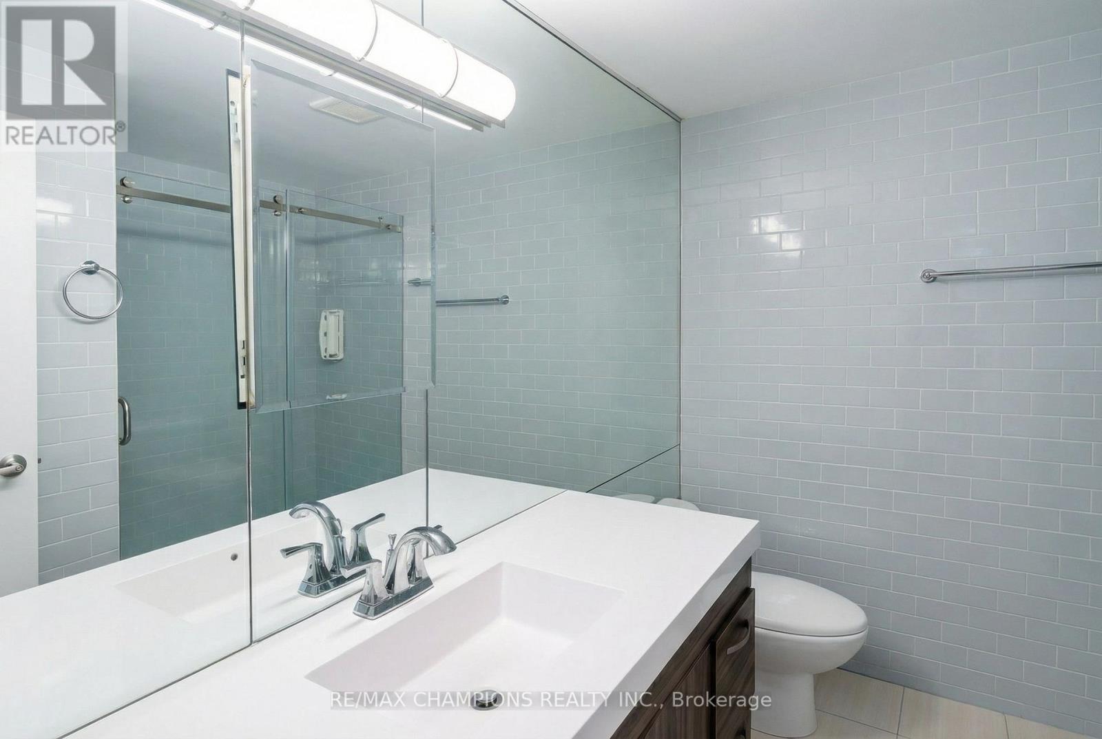 1101 - 117 Gerrard Street, Toronto, Ontario  M5B 2L4 - Photo 7 - C12913996