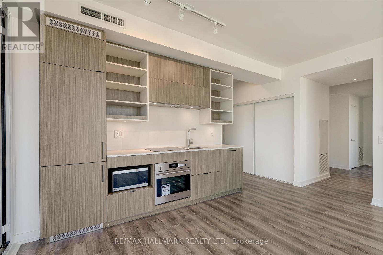 2603 - 20 Edward Street, Toronto (Bay Street Corridor), Ontario  M5G 0C5 - Photo 3 - C12914014