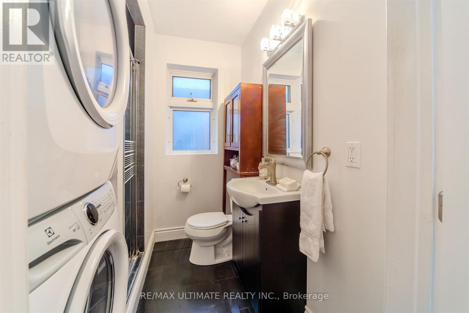 46 Lorindale Avenue, Toronto, Ontario  M5M 3C2 - Photo 23 - C12914084