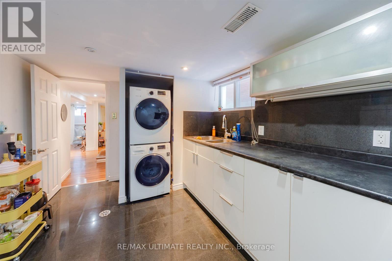 46 Lorindale Avenue, Toronto, Ontario  M5M 3C2 - Photo 30 - C12914084